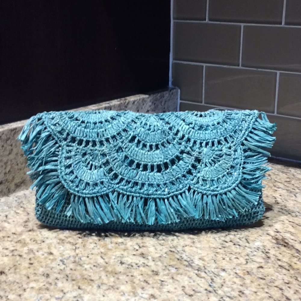 BNWT MAR Y SOL STRAW CLUTCH. BOUTIQUE BRAND.